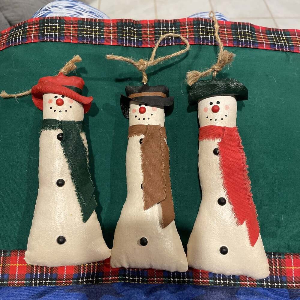 Vtg Paper Mache Set Of 3 Snowman Christmas Ornaments 5-6” Fast Shipping *Read